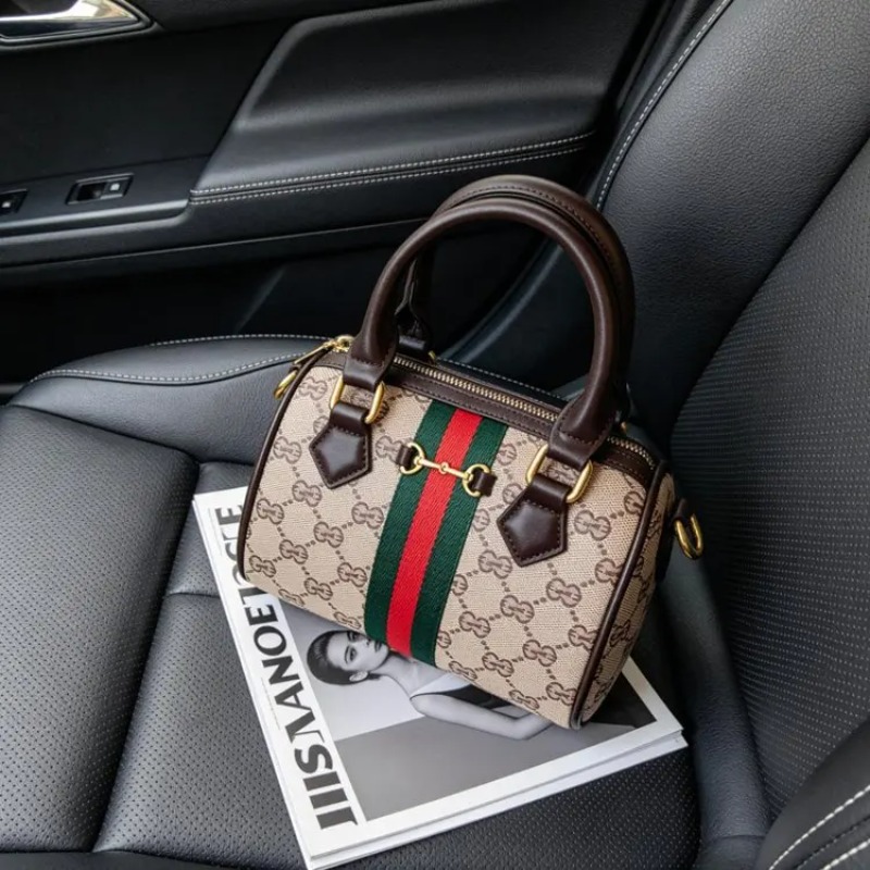 Mochila de Couro de Alta Quali - Vintage Fashion Boutique avaliação e preço